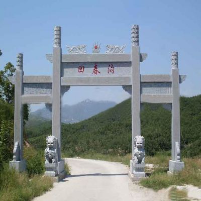 景區入口無(wú)樓沖天柱簡(jiǎn)易牌坊雕塑