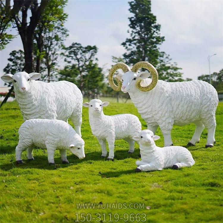 玻璃鋼仿真綿羊雕塑 公園草地小品