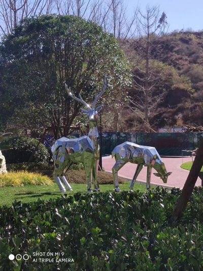 幾何不銹鋼戶(hù)外公園抽象梅花鹿雕塑