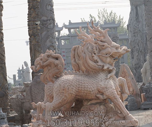 景區大型動(dòng)物景觀(guān)石雕麒麟雕塑